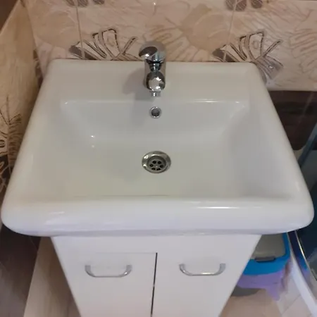 Robtom Острово
